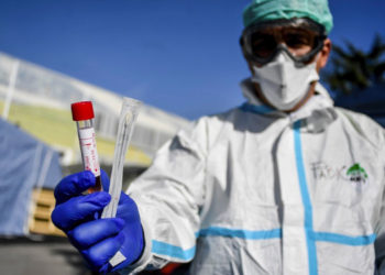 الصين ترسل خبراء لإيطاليا للمساعدة