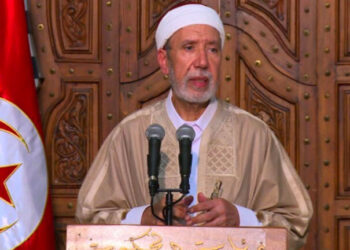 بعد أن افلست النهضة البلاد : الدولة تتسول… و الدعاء لإنقاذ البلاد…!!!