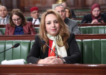 وزيرة الاقتصاد: تونس تعاني ازمة اقتصادية هيكلية…