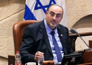 نائب إسرائيلي : سنحوّل بيروت إلى غزّة !