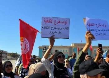 الأربعاء :المعلمون النواب ينفذون وقفة احتجاجية