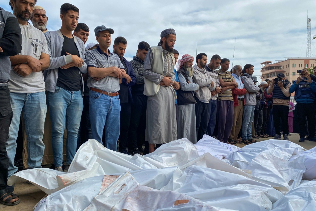 مجزرة جديدة في غزة ! 1