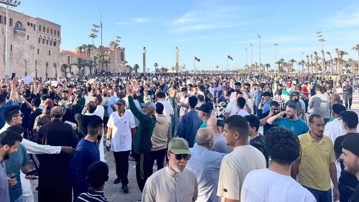 دعوات للتظاهر لإقالة الحكومة : مخاوف من يوم دام في طرابلس ! 1