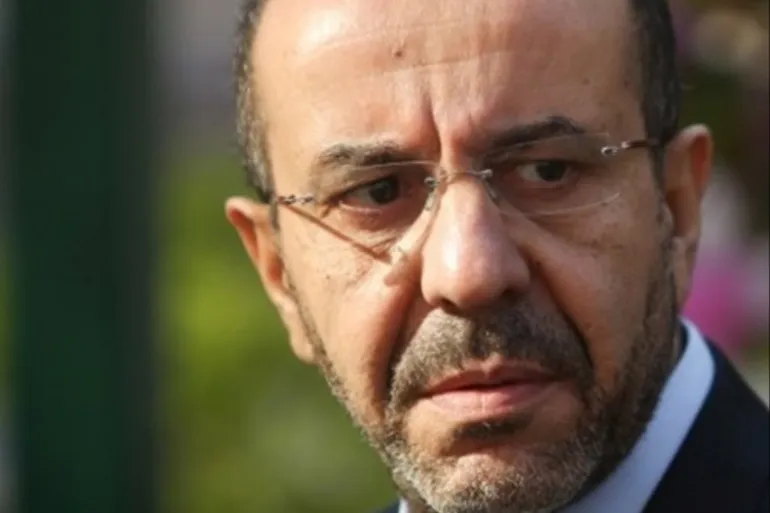 16سنة مع النفاذ العاجل في حق بلحسن الطرابلسي ... 1