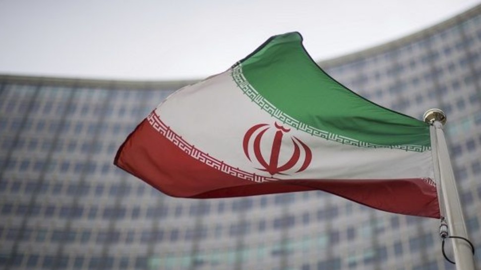 إيران تجري محادثات نووية مع الترويكا الأوروبية... 1